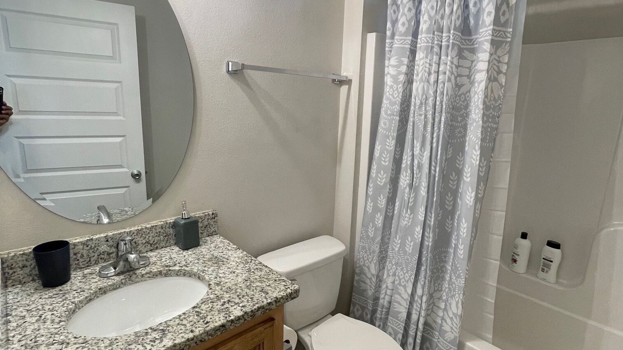 Photo of Bathroom in Pine Forest