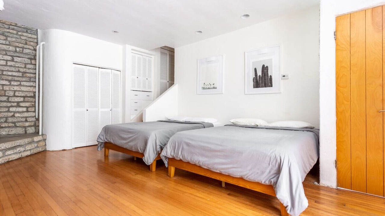 Photo of Bedroom in Sherman Oaks