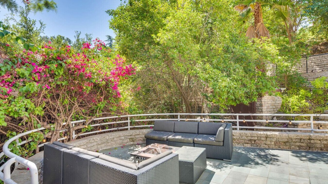 Photo of Patio Balcony in Sherman Oaks
