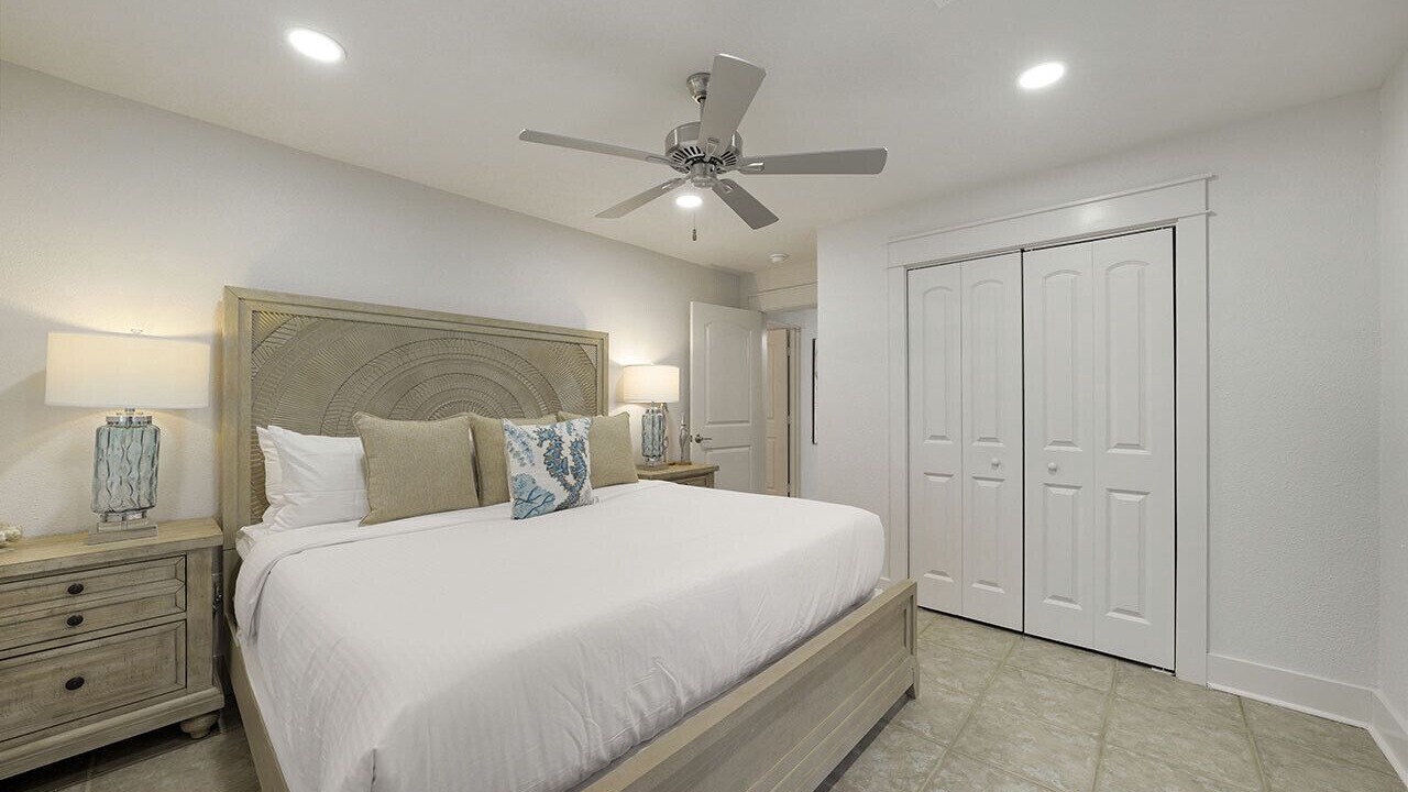 Photo of Bedroom in Gulf Pines