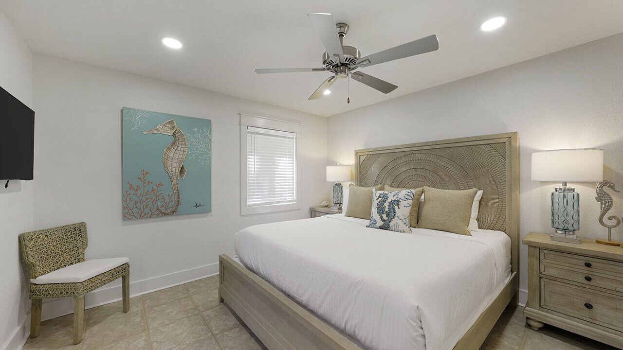 Photo of Bedroom in Gulf Pines