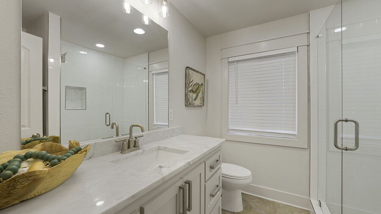 Photo of Bathroom in Gulf Pines