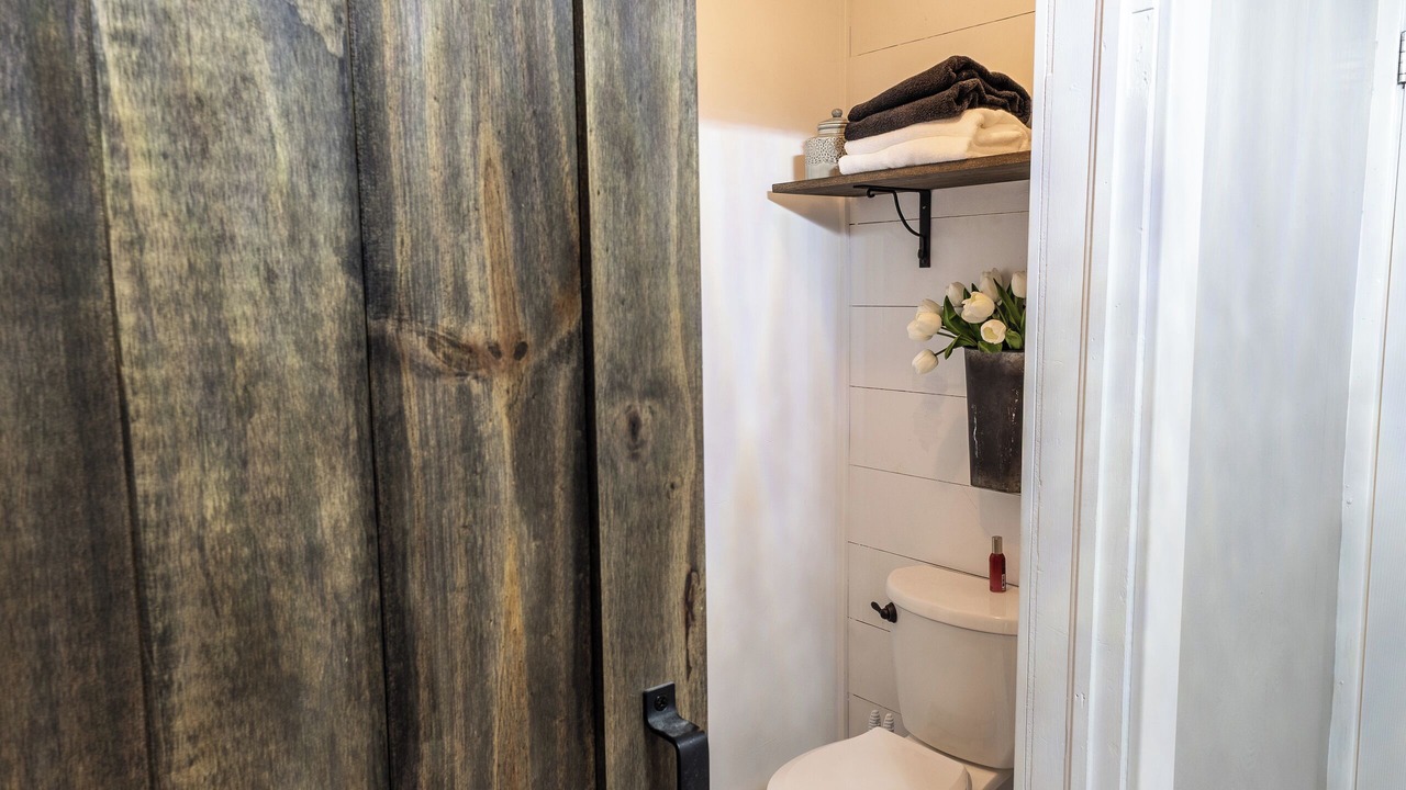 Photo of Bathroom in Canyon County