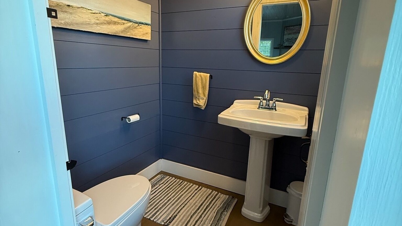 Photo of Bathroom in Martinsville