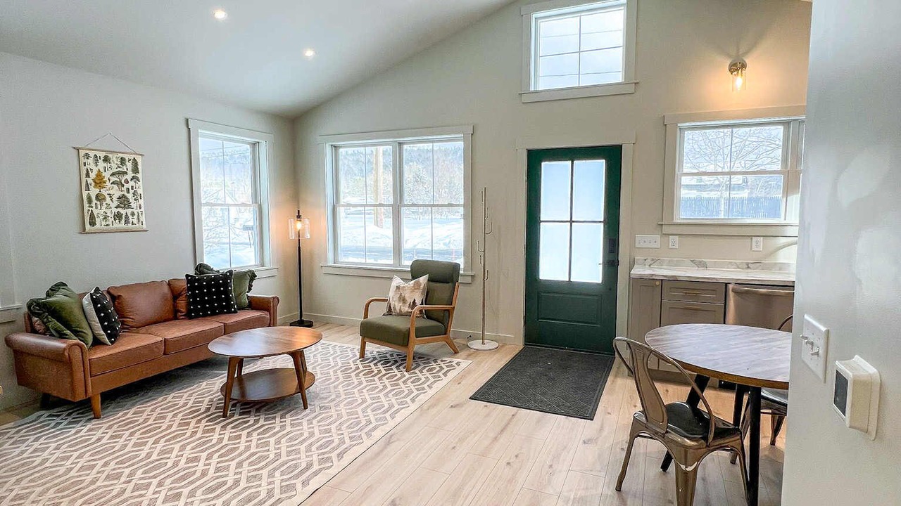 Photo of Livingroom in Dixfield