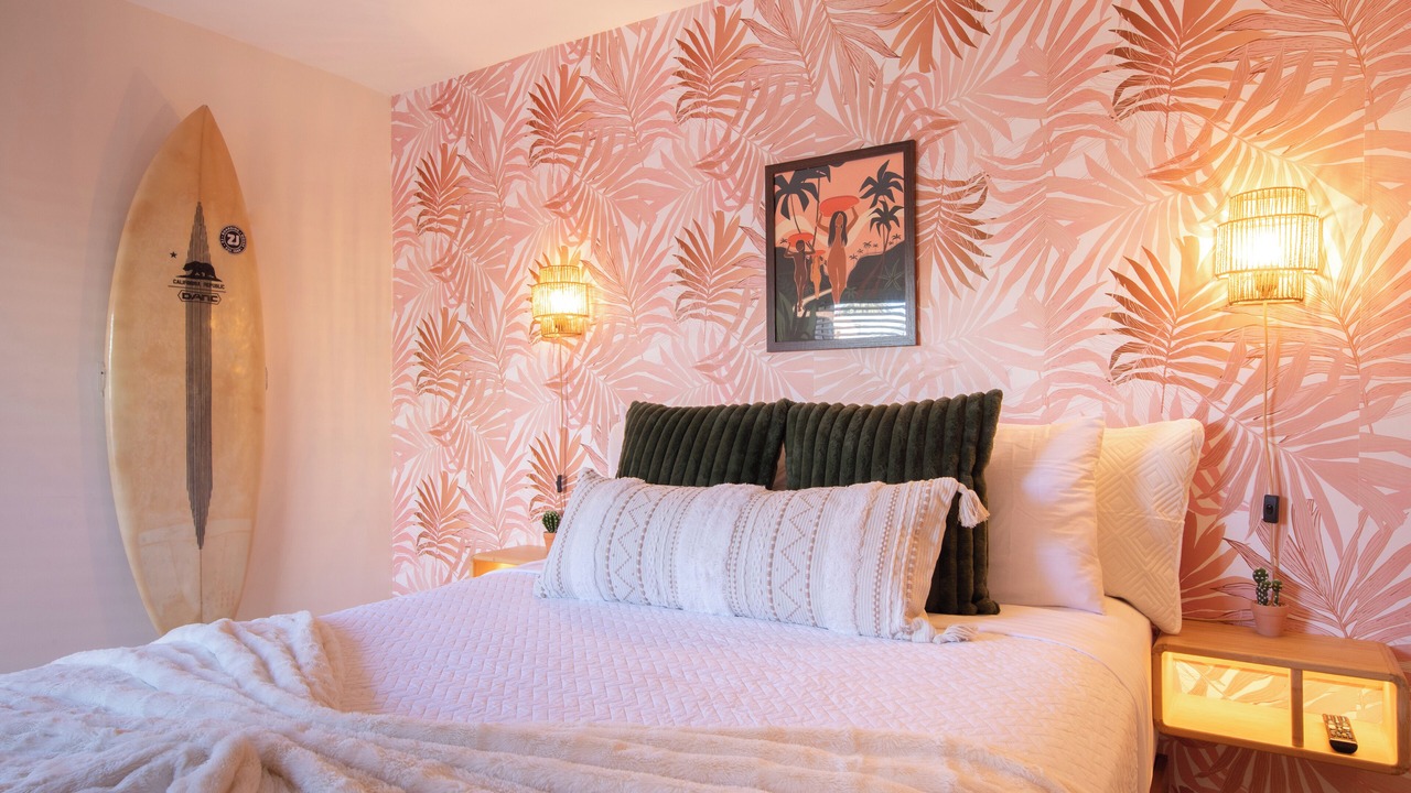 Photo of Bedroom in Inglewood