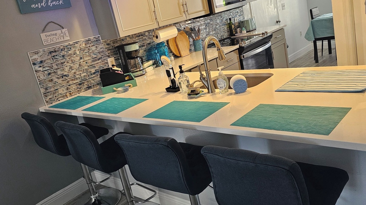 Photo of Kitchen in Gulf Gate Estates