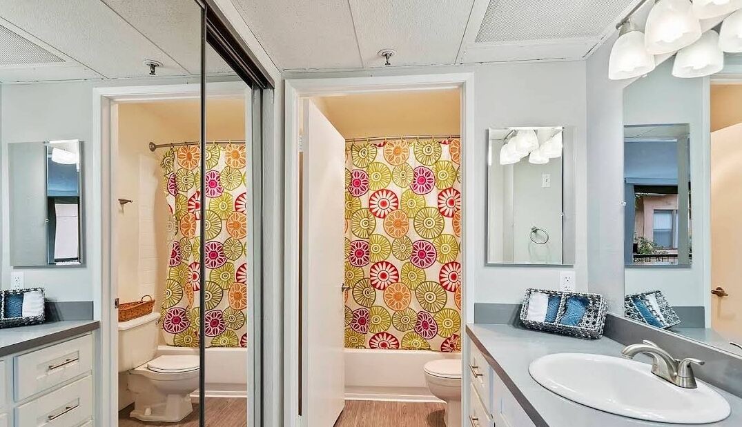 Photo of Bathroom in Hollywood