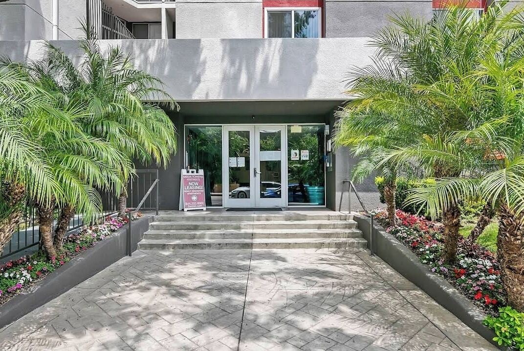 Photo of Outdoor in Hollywood