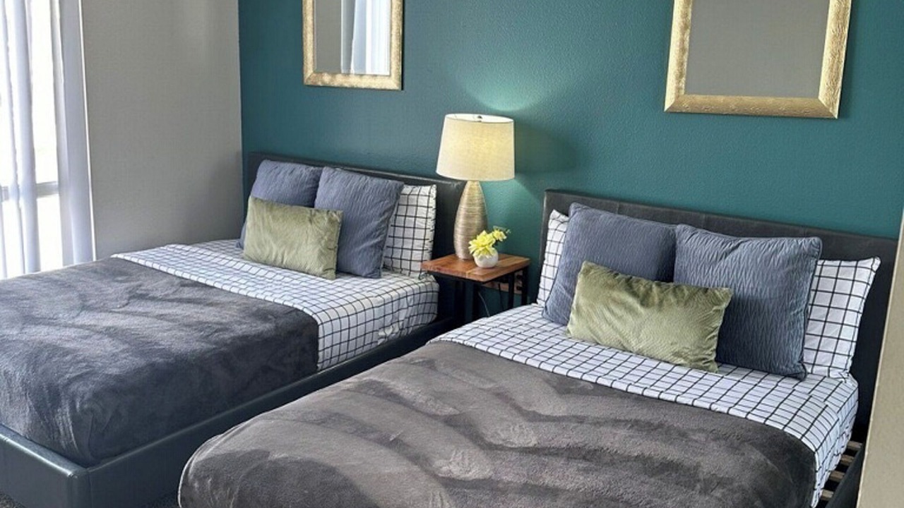 Photo of Bedroom in Hollywood