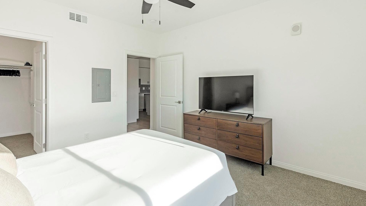 Photo of Bedroom in Townsite