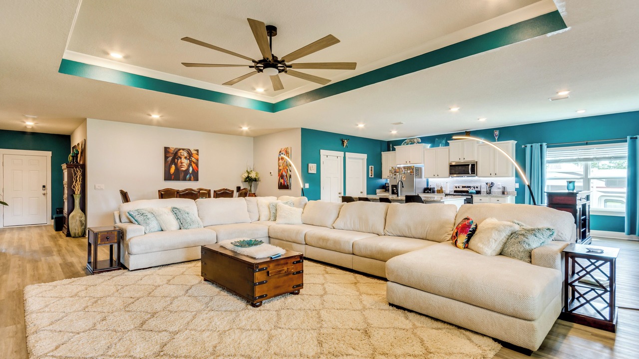 Photo of Livingroom in Northwest Pensacola