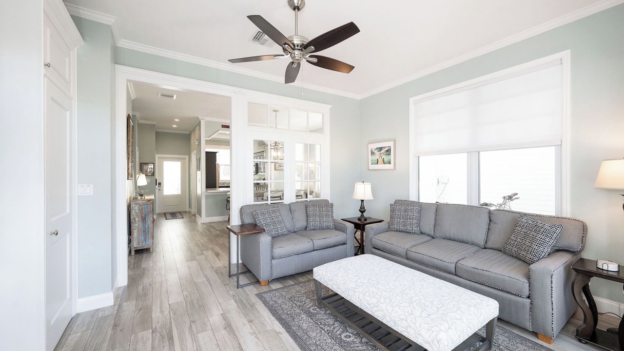 Photo of Livingroom in Bahama Village