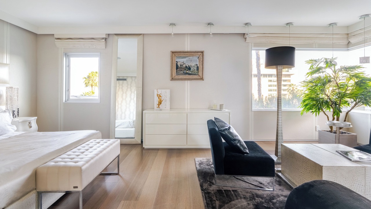 Photo of Bedroom in Hollywood Hills West