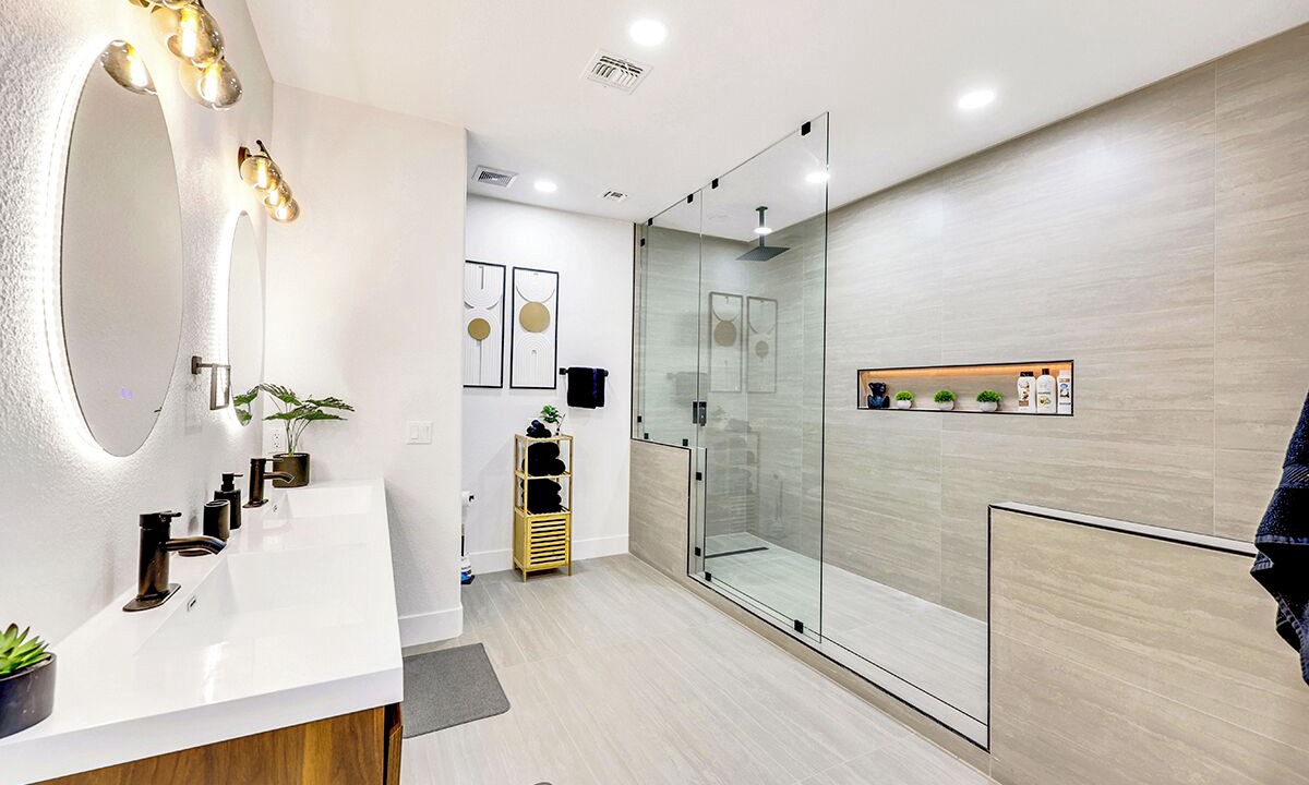 Photo of Bathroom in Desert Hills