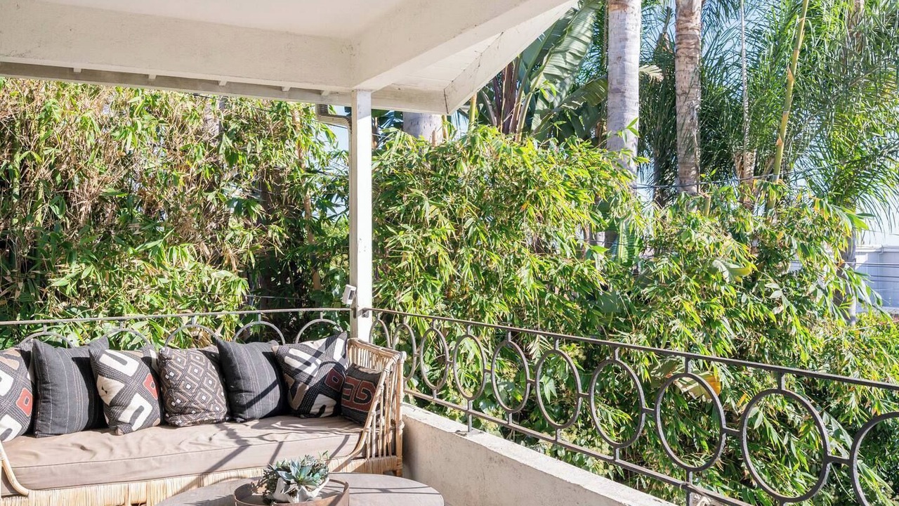Photo of Outdoor in Eastern Malibu