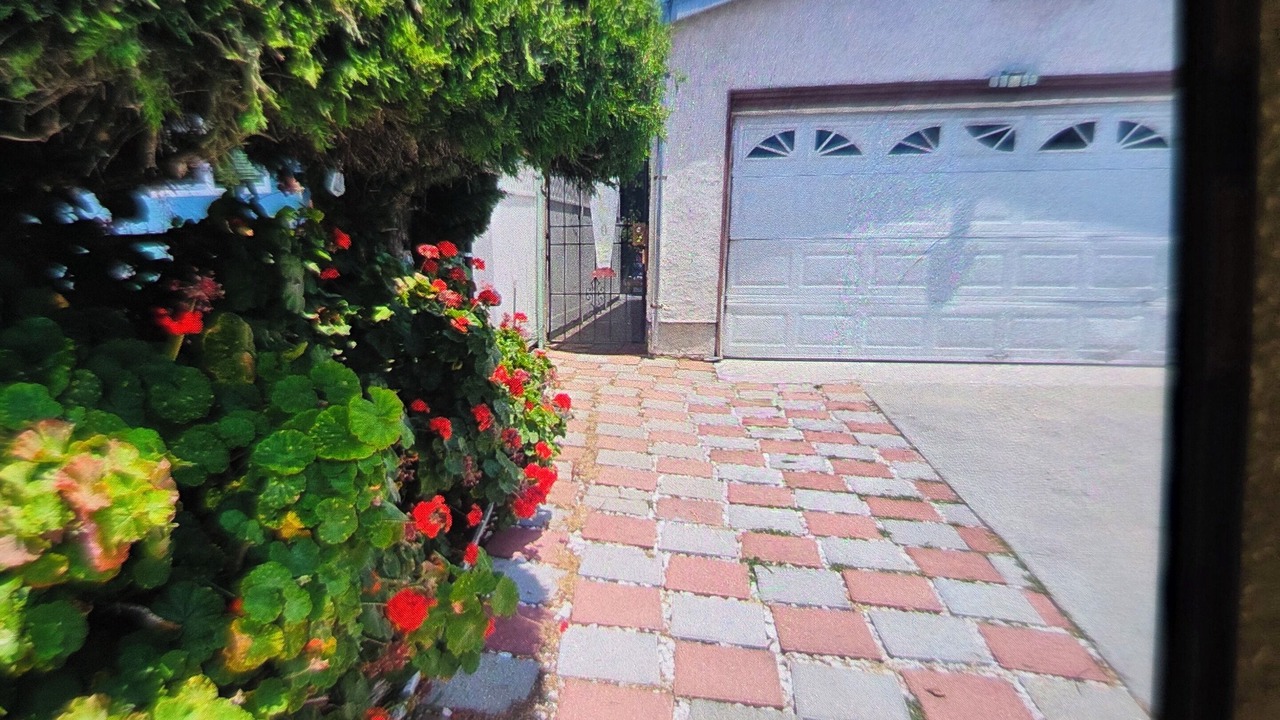 Photo of Outdoor in Downey