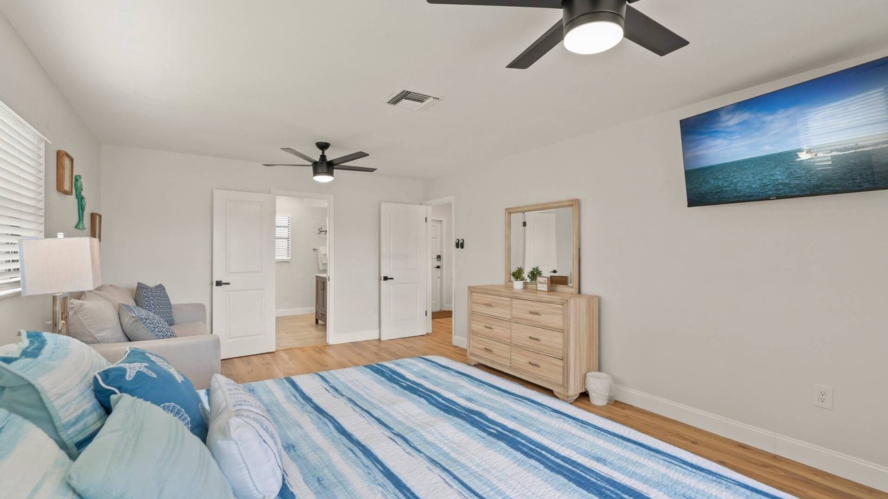 Photo of Bathroom in Gulf Gate Woods