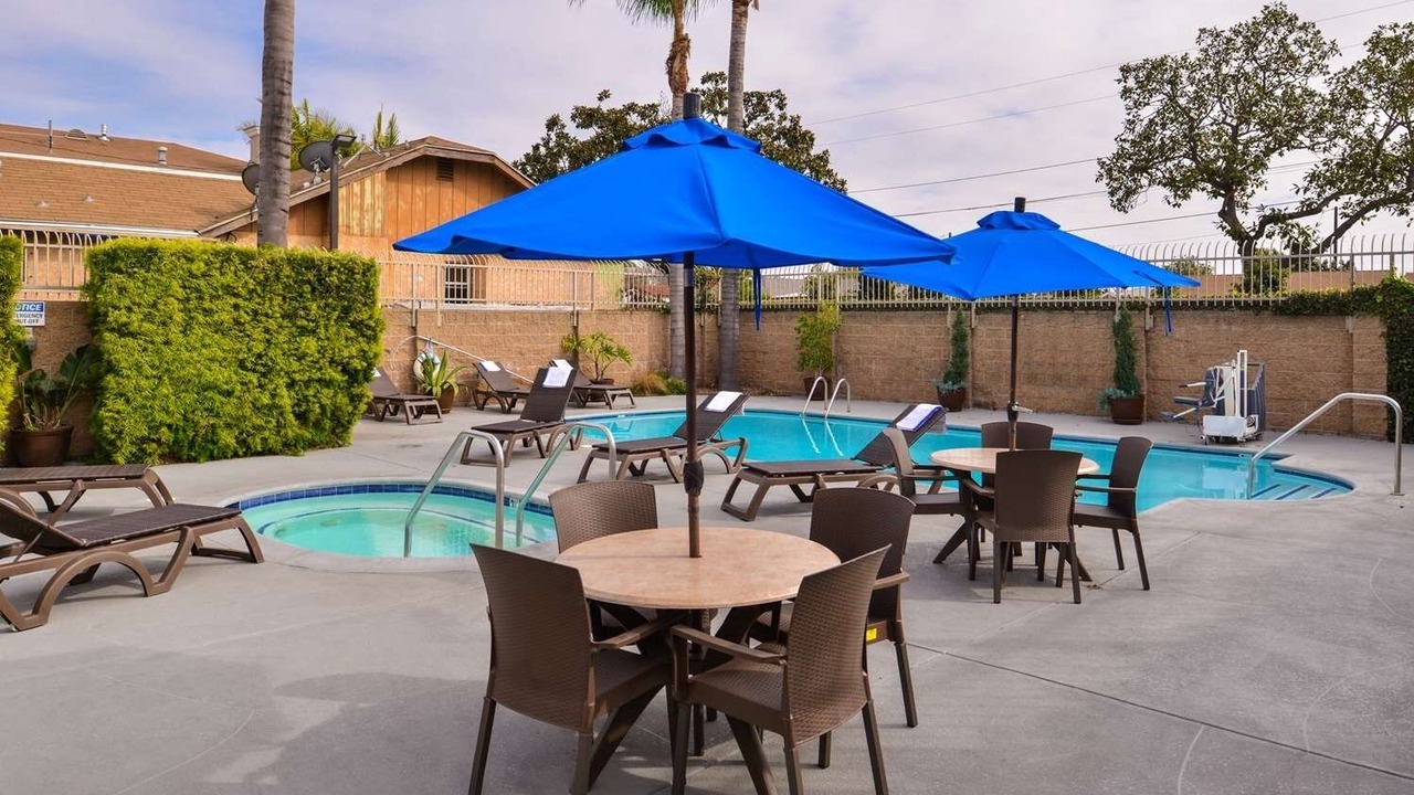 Photo of Outdoor in Inglewood