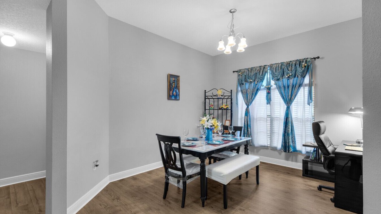 Photo of Bedroom in Crestview
