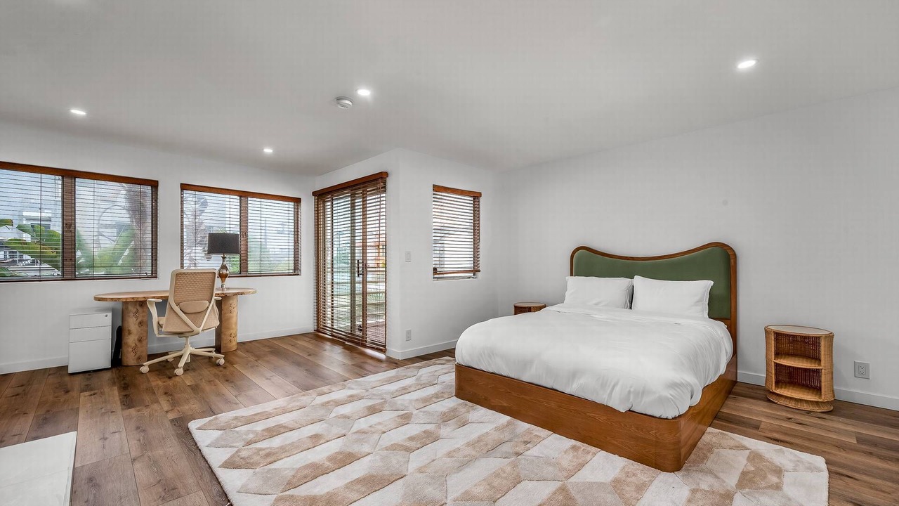 Photo of Bedroom in Marina Peninsula