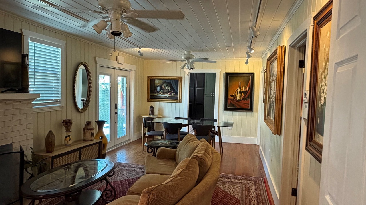 Photo of Bedroom in Downtown