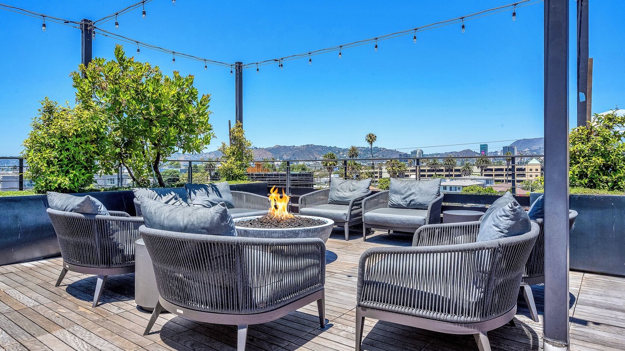 Photo of Patio Balcony in Larchmont