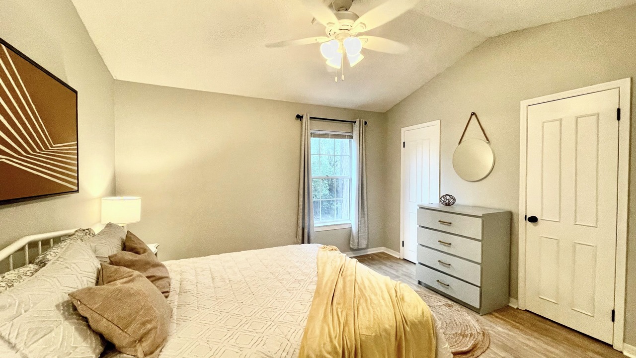 Photo of Bedroom in North Northwest Pensacola