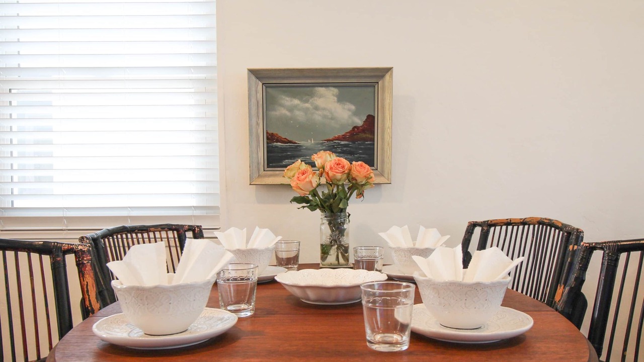 Photo of Livingroom in Old Towne
