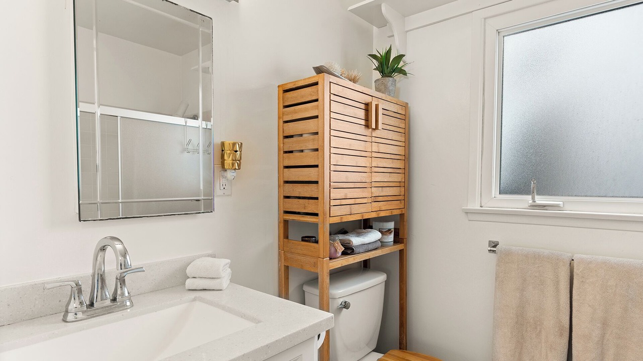 Photo of Bathroom in Marina Peninsula