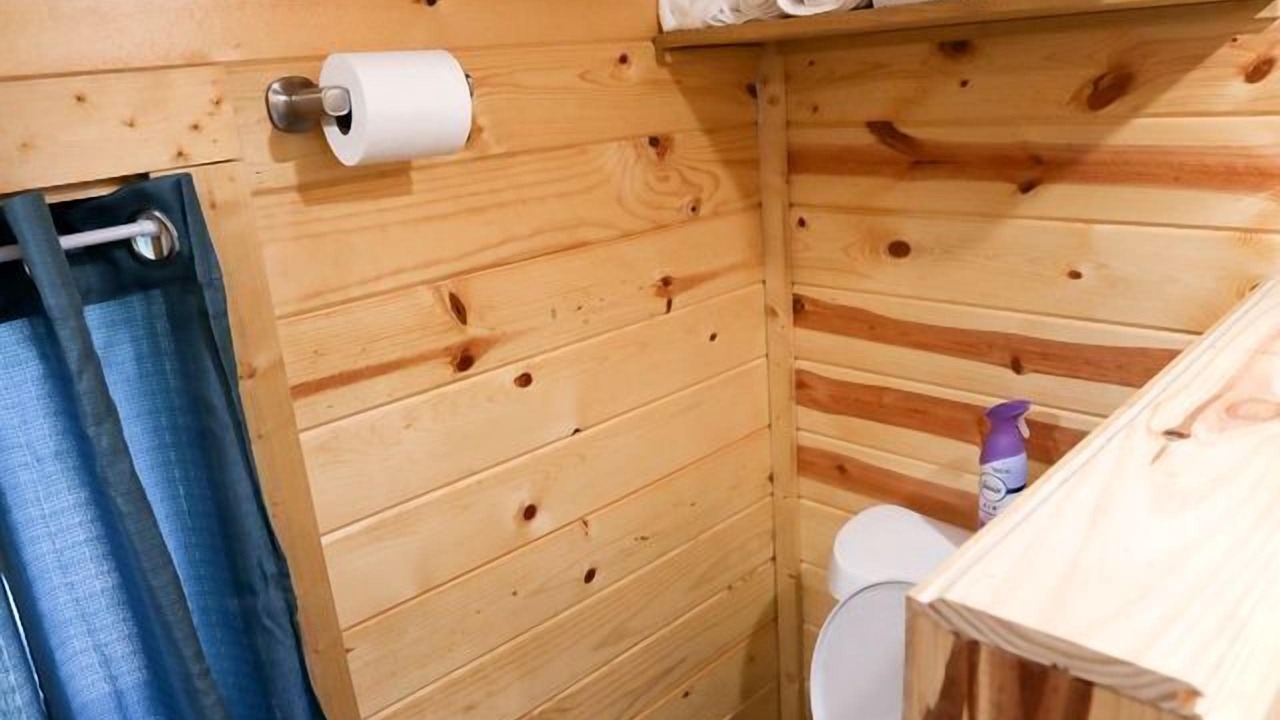 Photo of Bathroom in Navarre