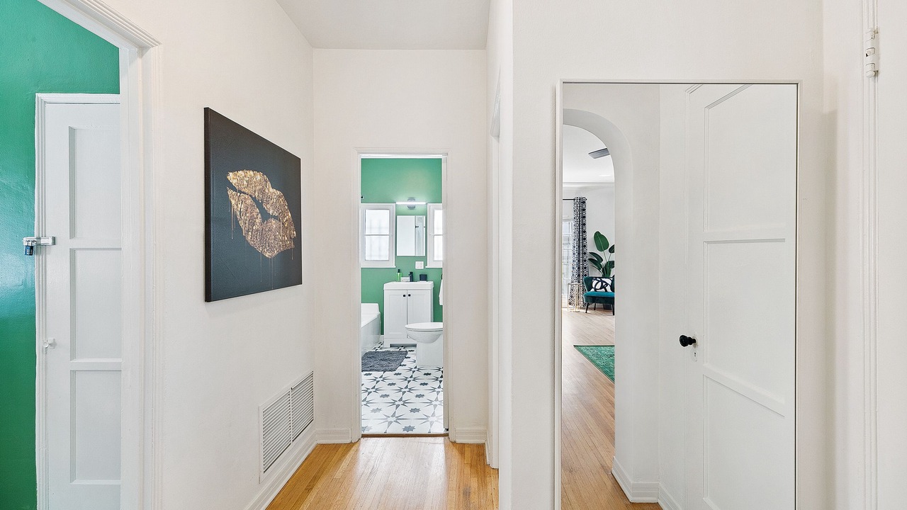 Photo of Bathroom in Beverly Grove