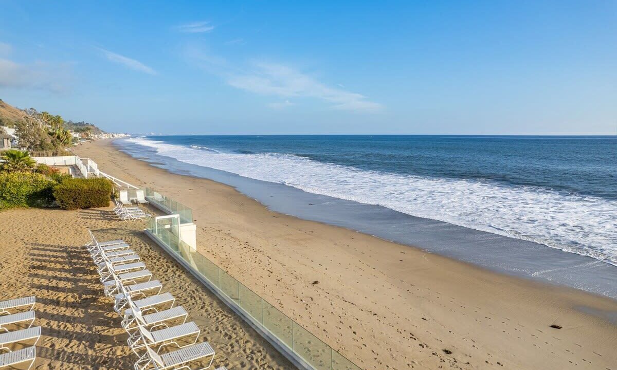 Photo of Others in Eastern Malibu