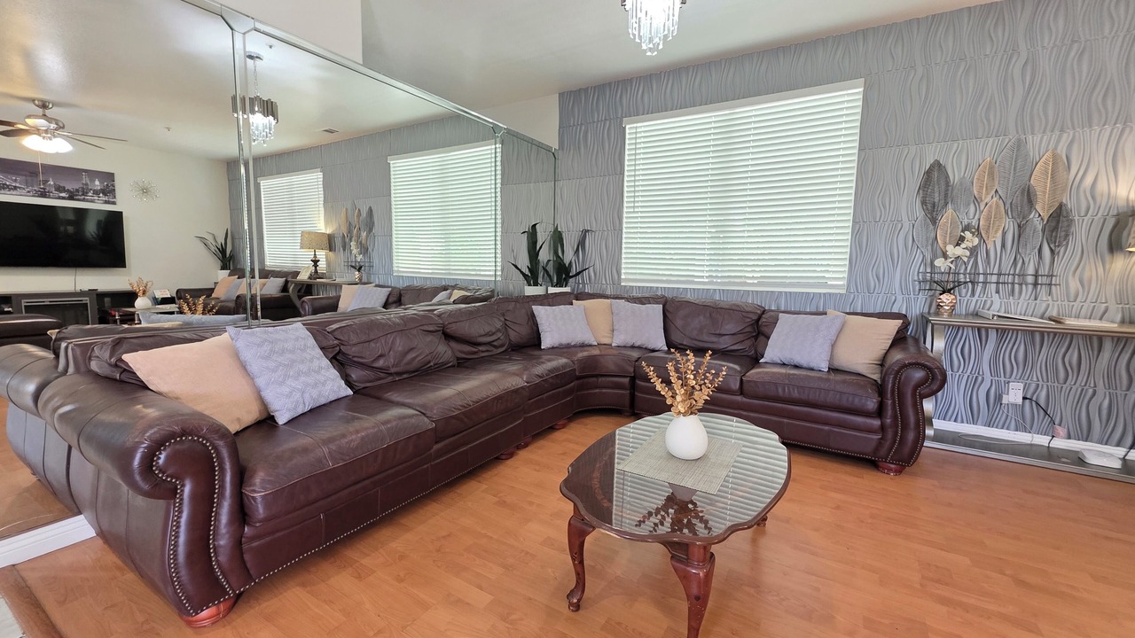Photo of Livingroom in Bloomington