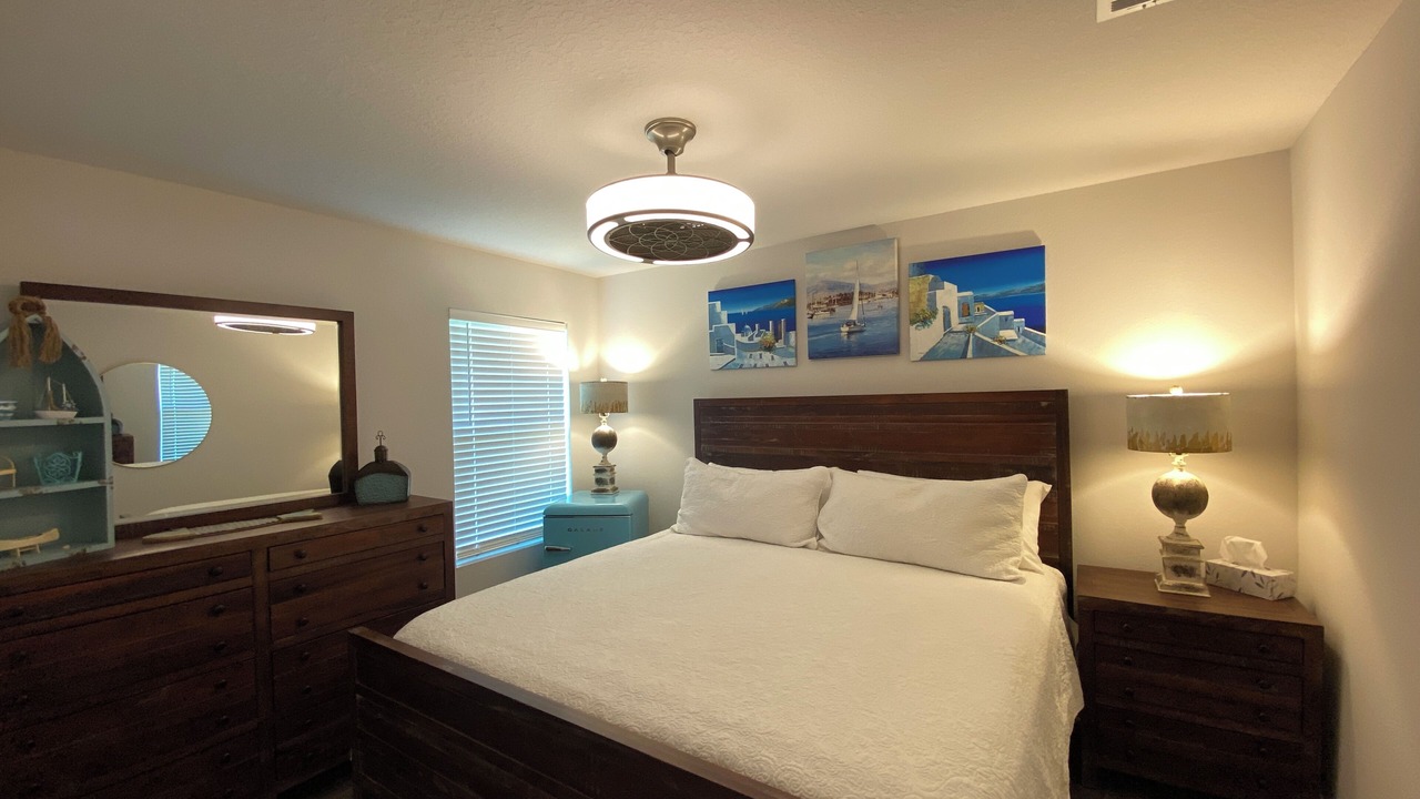 Photo of Bedroom in Laurel Hill