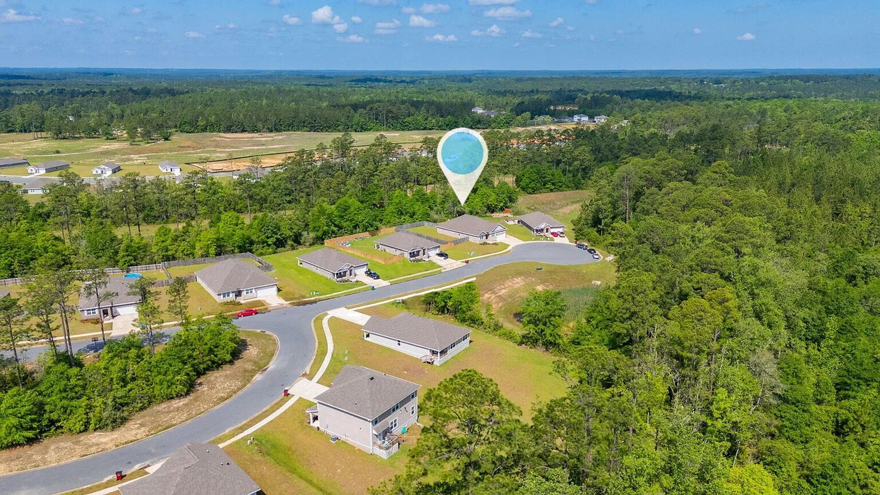 Photo of Outdoor in Laurel Hill