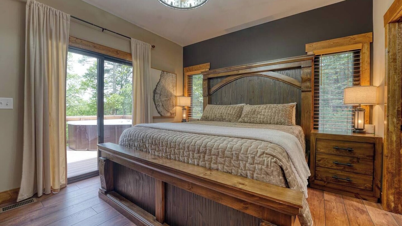 Photo of Bedroom in Blairsville