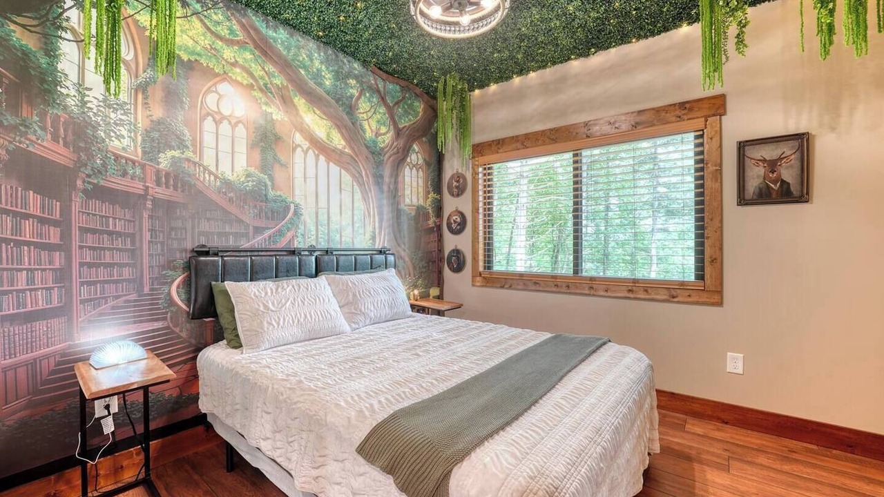 Photo of Bedroom in Blairsville