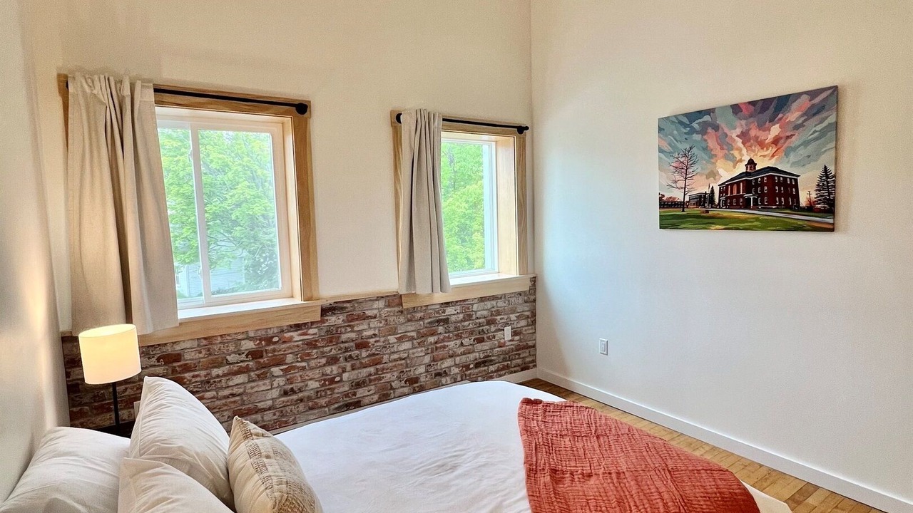 Photo of Bedroom in Pittsfield