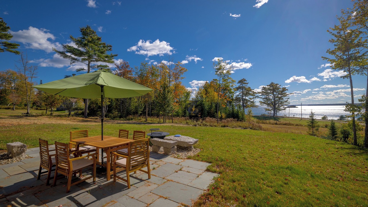 Photo of Outdoor in Blue Hill