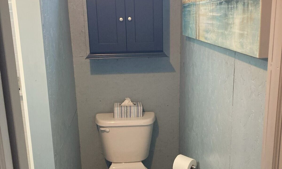 Photo of Bathroom in Vinalhaven