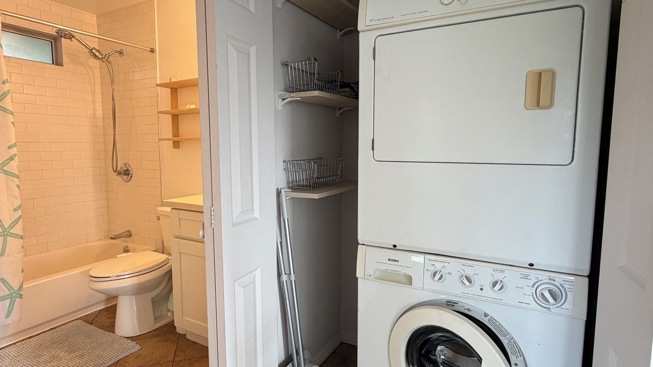 Photo of Bathroom in Eagle Rock