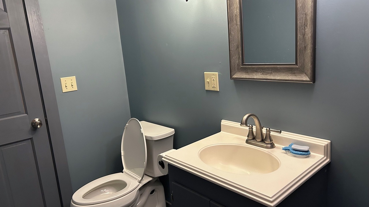 Photo of Bathroom in Brooksville