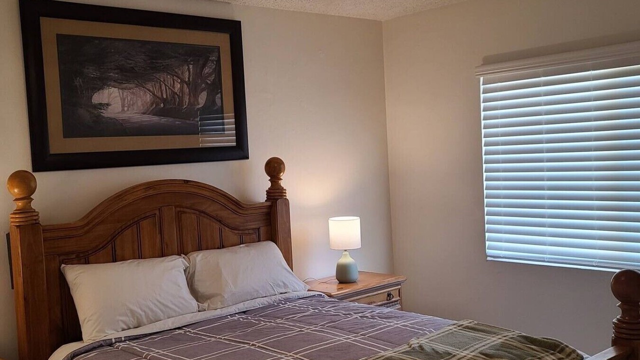 Photo of Bedroom in Victorville
