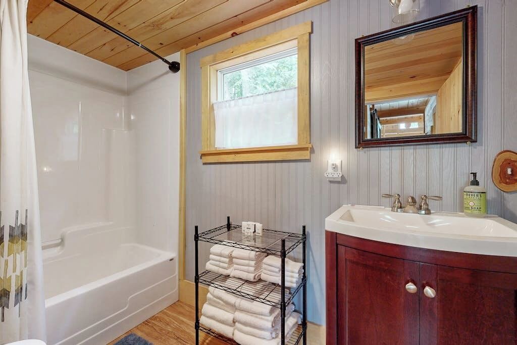 Photo of Bathroom in Oakland