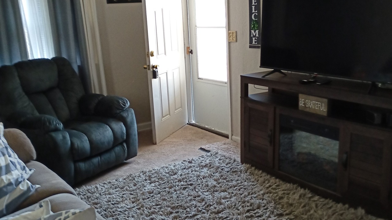 Photo of Livingroom in Carbondale