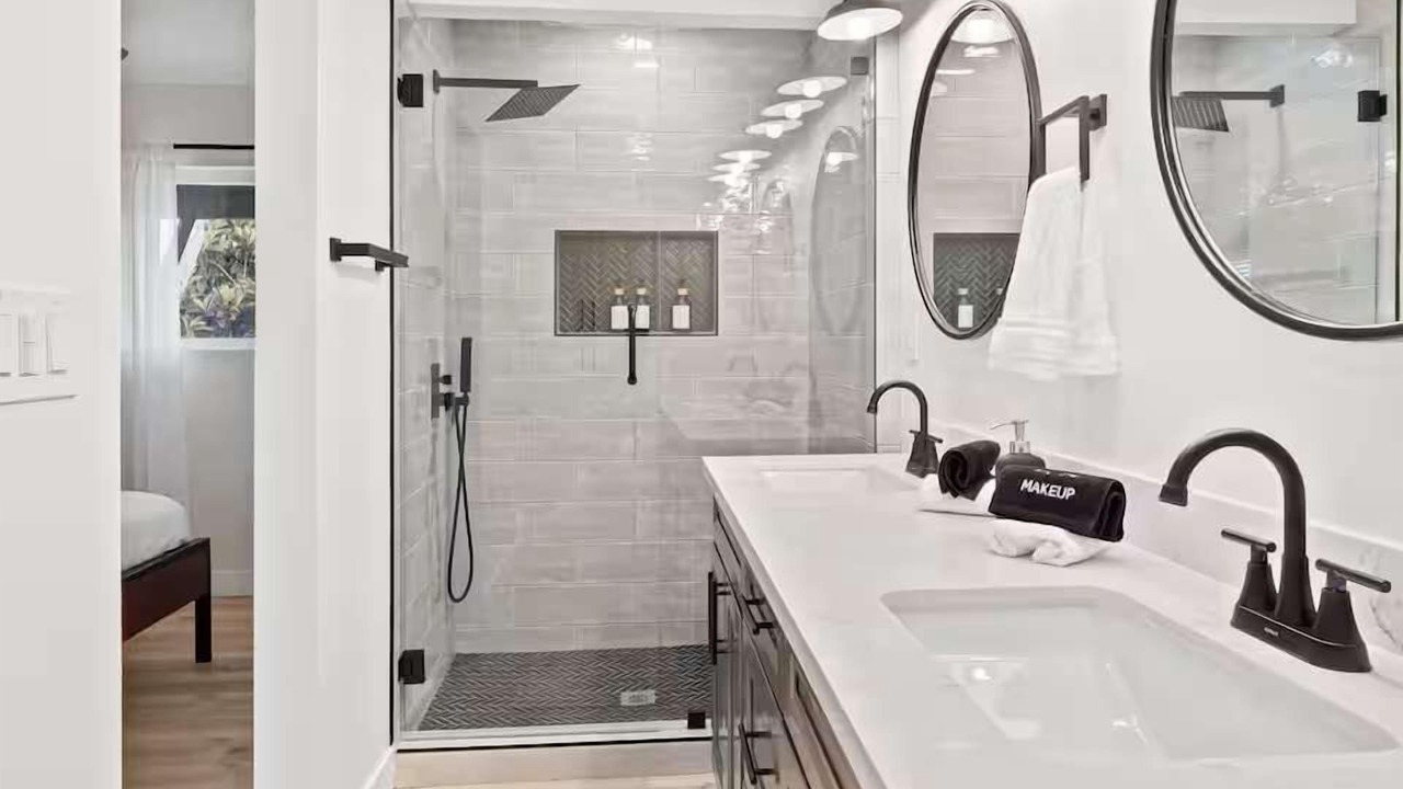 Photo of Bathroom in Lake Murray
