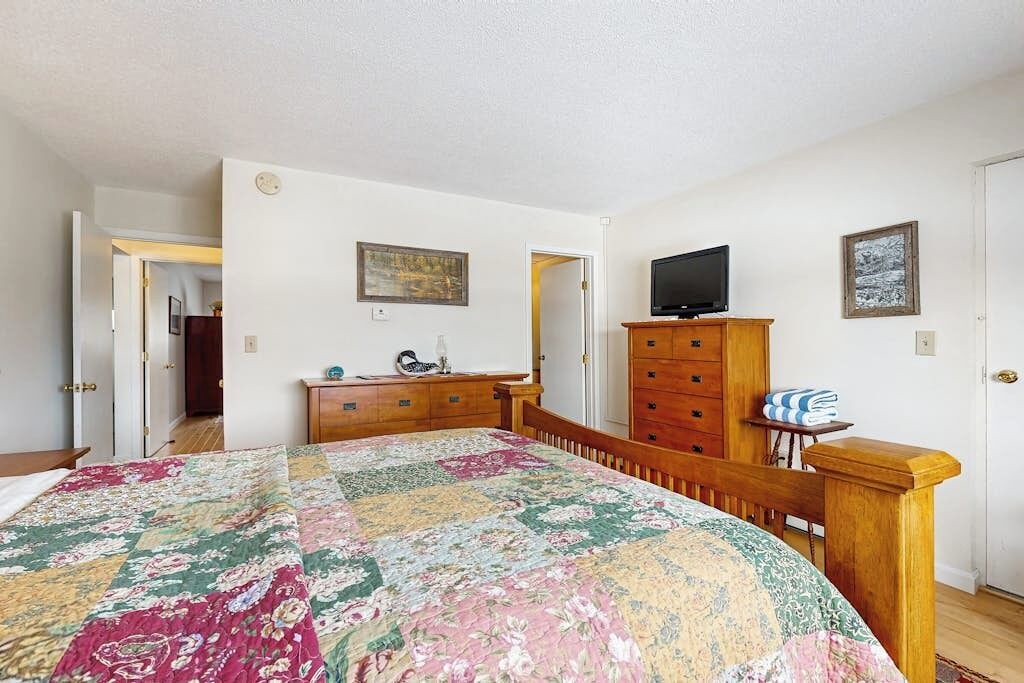 Photo of Bedroom in Greenville Junction