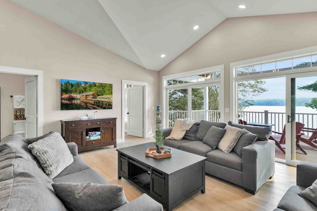 Photo of Livingroom in Orland