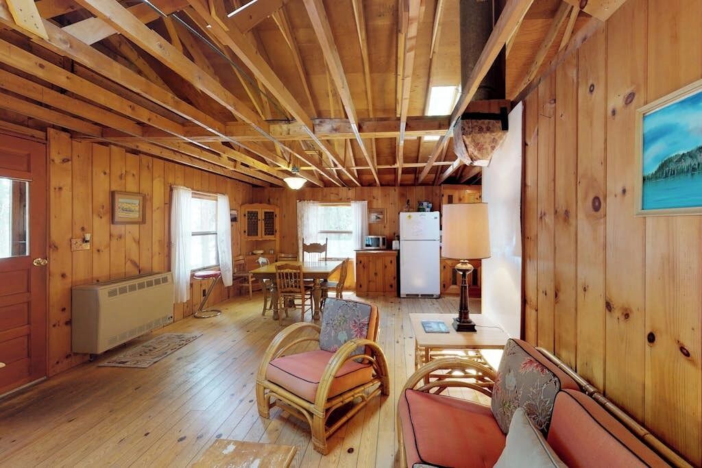 Photo of Livingroom in Northeast Somerset